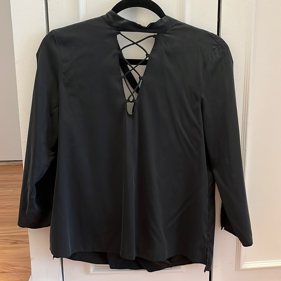 Zara lace up backless blouse - Picture 2 of 6